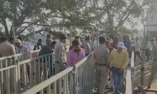 छत्तीसगढ़ नगरीय निकाय चुनाव के लिए वोटों की गिनती शुरू, काउंटिंग के लिए लगाए गए 114 टेबल छत्तीसगढ़ नगरीय निकाय चुनाव के लिए वोटों की गिनती शुरू, काउंटिंग के लिए लगाए गए 114 टेबल